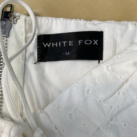 White Fox Boutique Women’s Corset Top White Size Medium M Basic Neural Chic - Picture 2 of 9